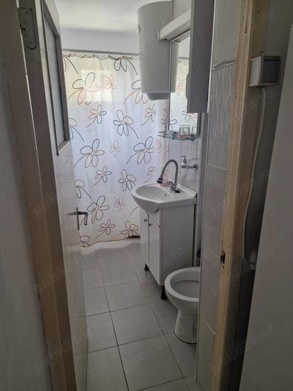 Apartament cu 2 camere decomandat în Mangalia