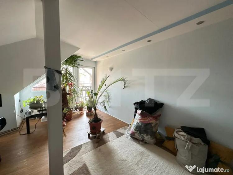 Casă cu 5 camere cu Teren 329 Mp în Bălcescu