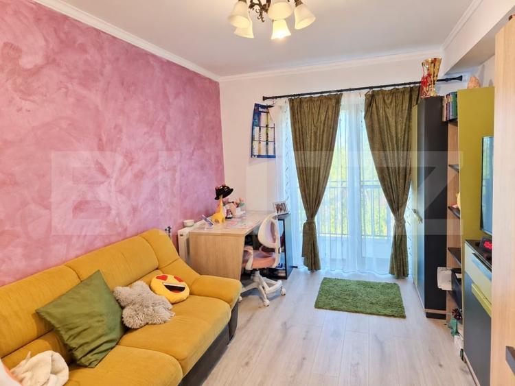 Casă individuală cu 4 camere cu Canalizare în Dâmbul Rotund