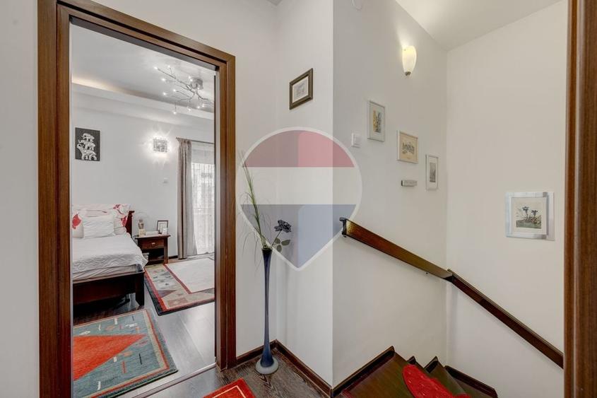 Duplex cu 3 camere cu Teren 211 Mp în Albert