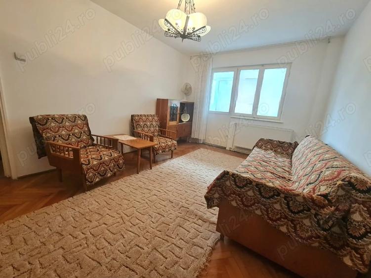 Apartament cu 2 camere semidecomandat în Obor