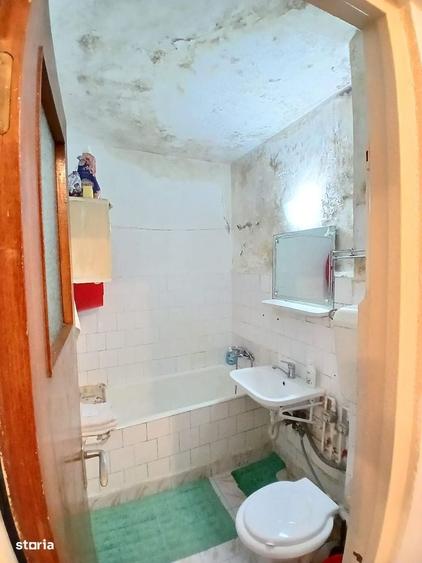 Apartament cu 2 camere semidecomandat în Rahova