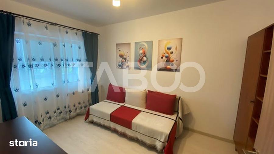 Apartament cu 3 camere decomandat în Vasile Aaron