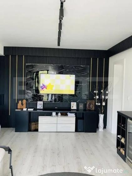 Apartament cu 3 camere decomandat în Centura