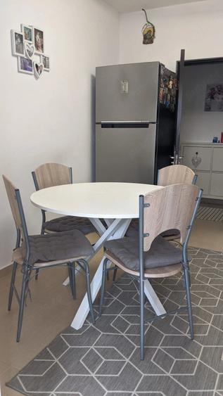 Apartament cu 2 camere decomandat în Ultracentral