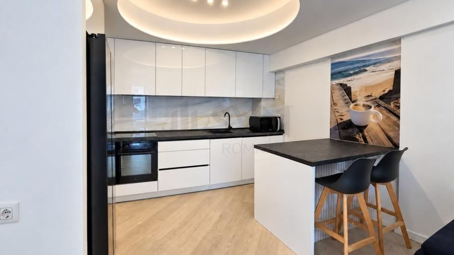 Apartament cu 3 camere decomandat în Pipera