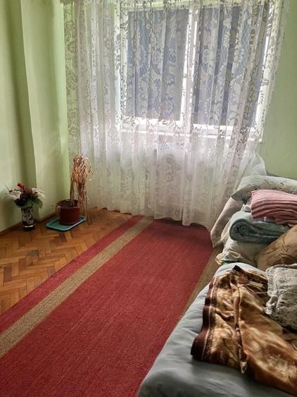Apartament cu 3 camere decomandat în Nord