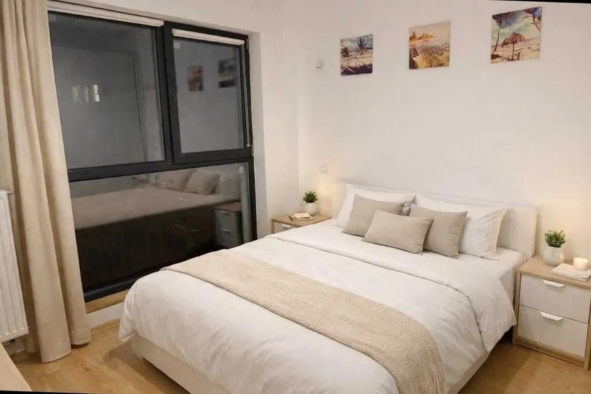 Apartament cu 3 camere decomandat în Lujerului