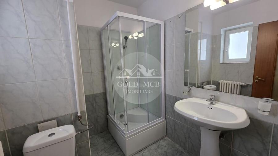 Apartament cu 4 camere circular, mobilat în Matei Voievod