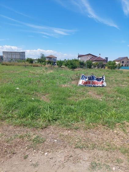 Spațiu comercial, în Lazu