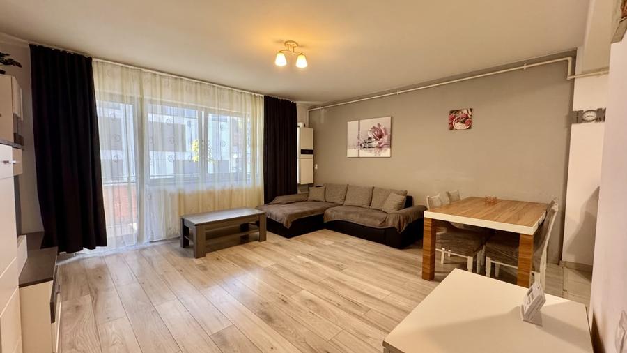 Apartament cu 2 camere semidecomandat, mobilat în Florești