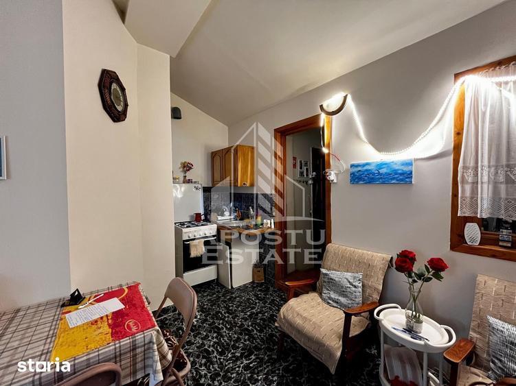 Apartament 3 camere de vanzare, curte comuna, zona Iosefin, Timisoara - 1