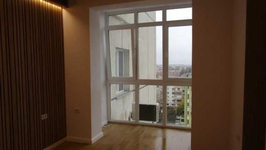 Spațiu comercial, de 22 mp, în Central