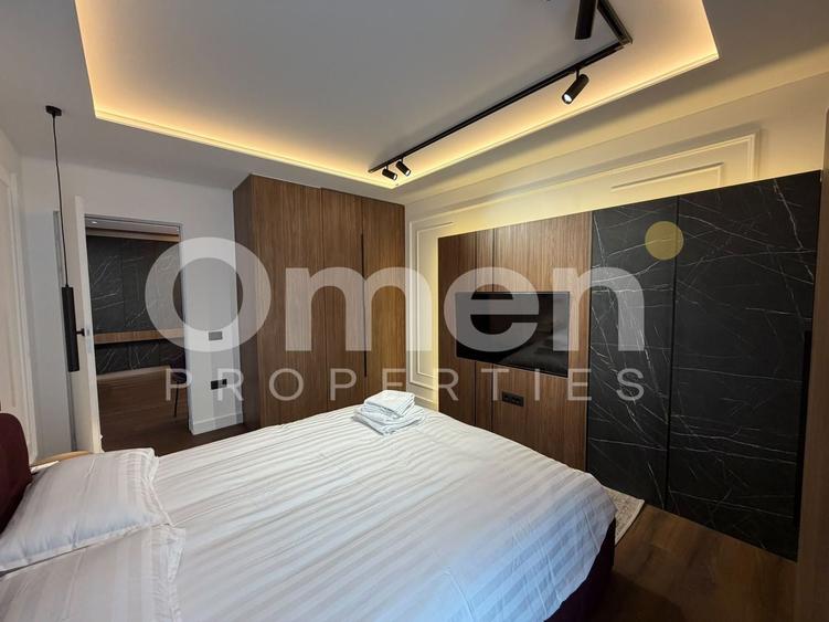 Apartament cu 3 camere semidecomandat, mobilat în Ultracentral