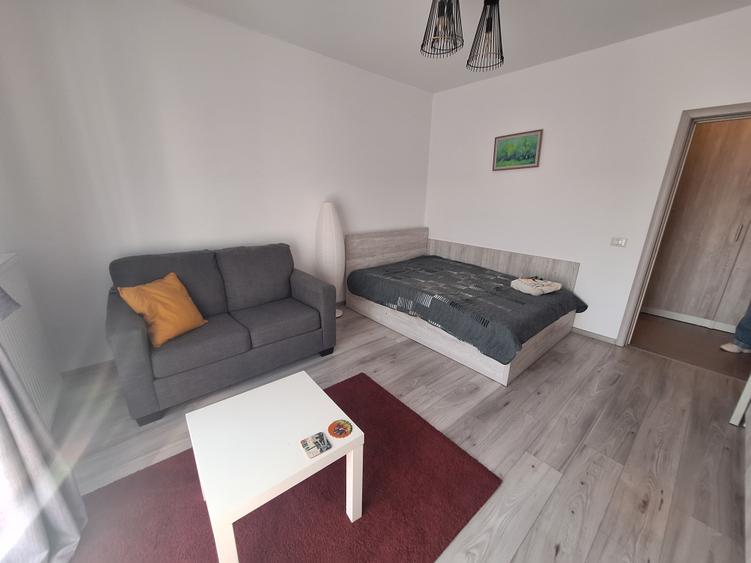 Garsonieră decomandată în Lujerului
