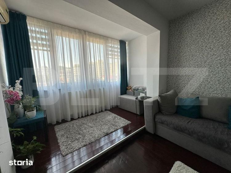 Apartament cu 2 camere decomandat în Piața Centrală
