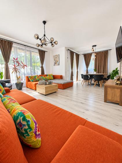 Duplex cu 4 camere cu Canalizare în Dâmbul Rotund