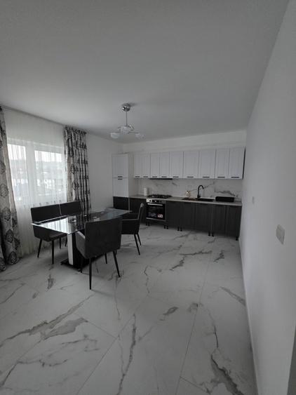 Apartament cu 2 camere decomandat în Sfântu Ilie