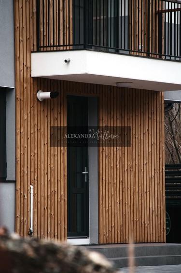 Duplex cu 4 camere cu Canalizare în Florești