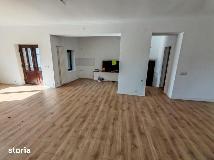 Garsonieră în Gușterița