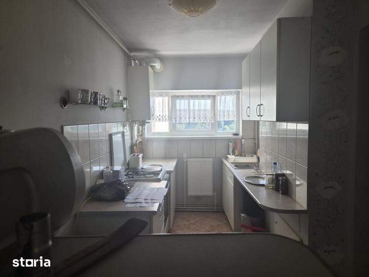 Apartament cu 2 camere decomandat în Budai