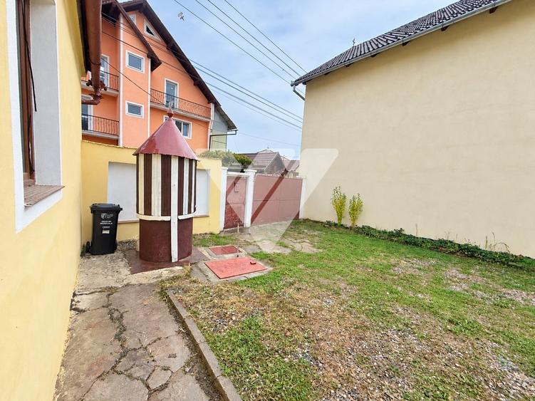 Casă individuală cu 3 camere cu Canalizare în Săliște