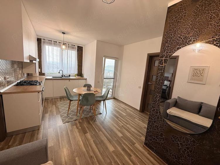 Apartament cu 2 camere semidecomandat în Florești