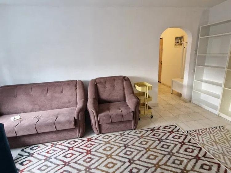 Apartament cu 2 camere decomandat în Timpuri Noi
