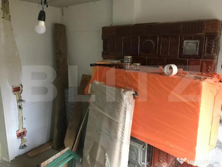 Casă cu 3 camere cu Teren 3400 Mp în Central
