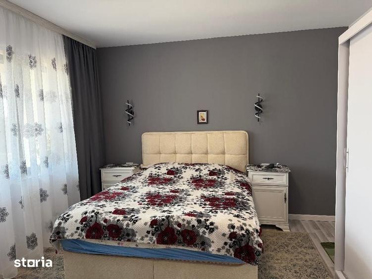 Casă cu 3 camere cu Teren 4200 Mp în Rogerius