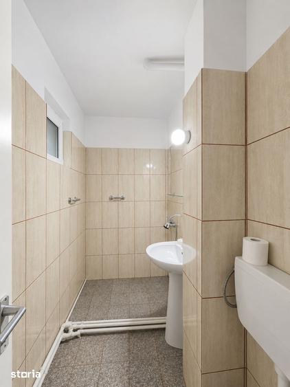 Apartament cu 4 camere semidecomandat în Marna