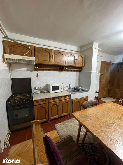 Apartament cu 2 camere, mobilat în Tolstoi