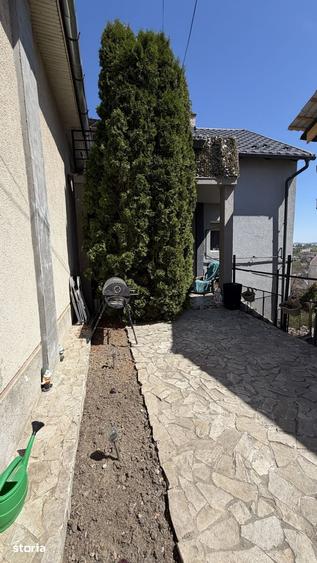 Casă cu 4 camere cu Teren 106 Mp în Central