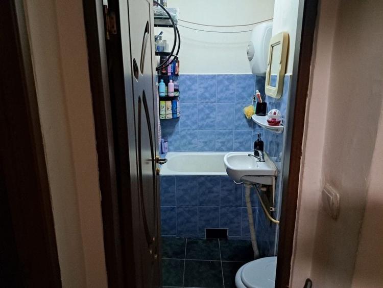 Apartament cu 3 camere decomandat, mobilat în Aghireșu-Fabrici