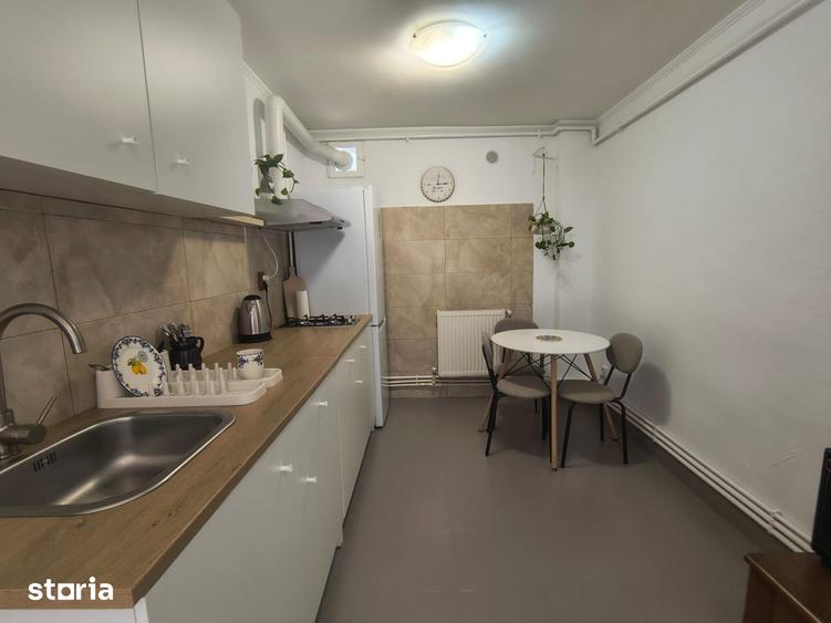 Casă cu 3 camere cu Teren 150 Mp în Central
