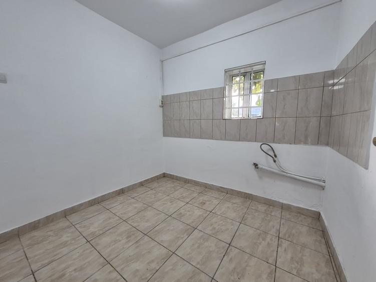 Casă cu 3 camere cu Canalizare în Mărgineni