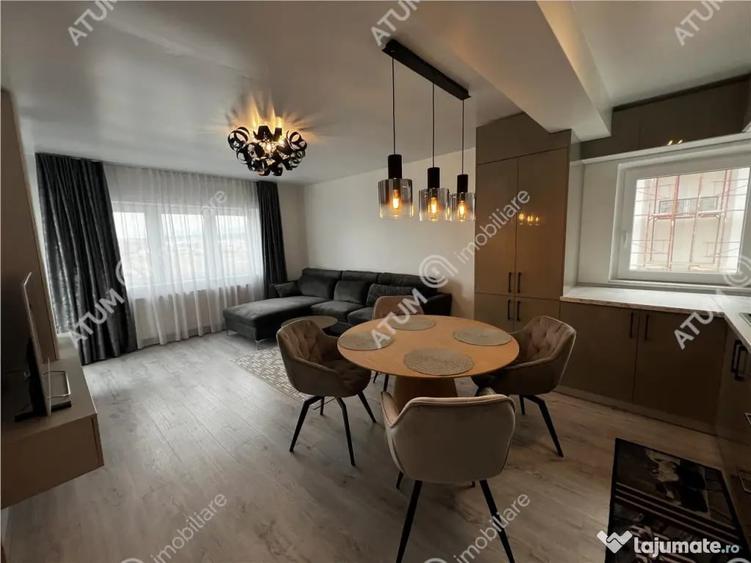 Apartament cu 3 camere decomandat în Sud