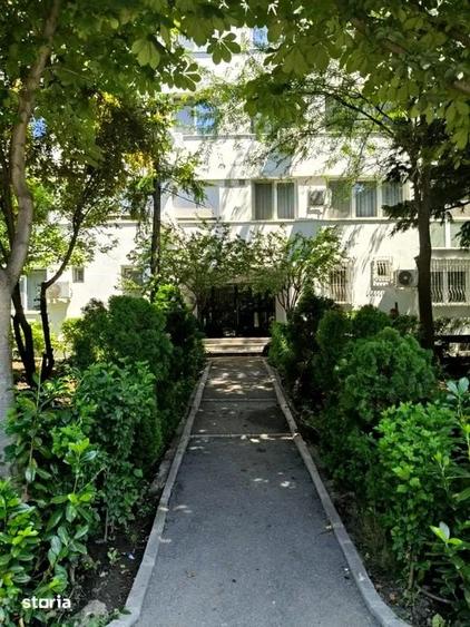 Apartament cu 2 camere semidecomandat în Tineretului