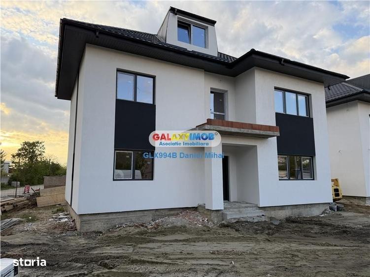 Casă cu 4 camere cu Teren 500 Mp în Central