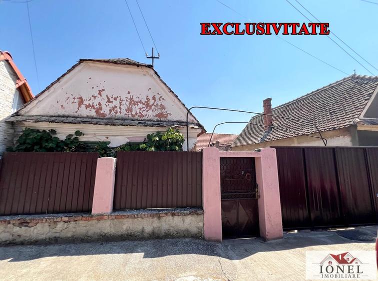 Casă individuală cu 3 camere cu Canalizare în Cut