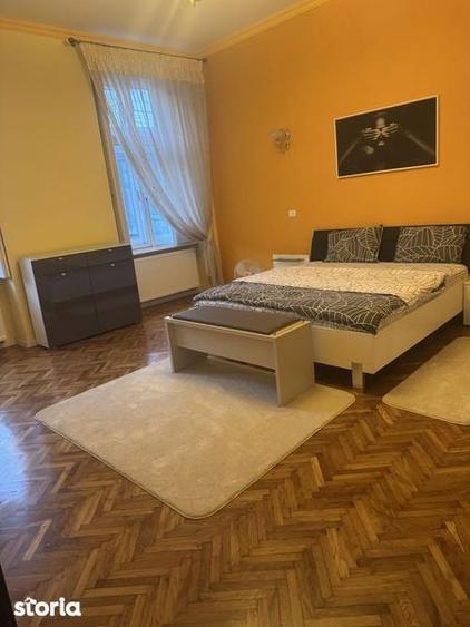 Apartament cu 3 camere în Central