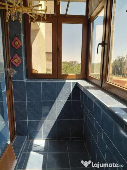 Apartament cu 2 camere decomandat în Micro 19