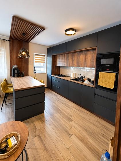Apartament cu 2 camere semidecomandat în Ghiroda