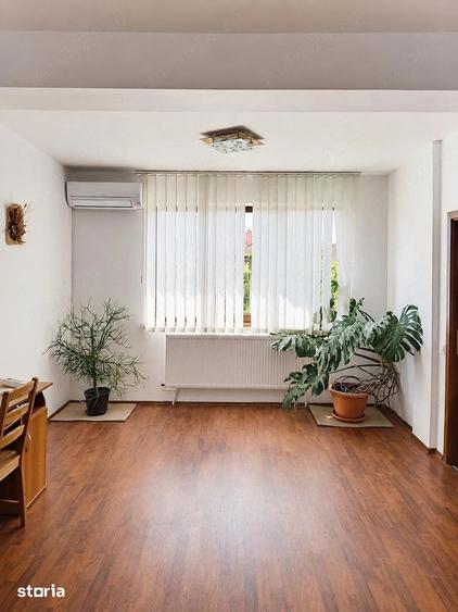 Apartament cu 2 camere semidecomandat în Grivița