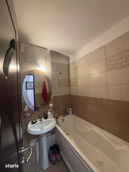 Apartament cu 3 camere decomandat în Ultracentral
