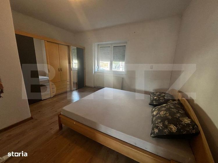 Casă cu 3 camere decomandat în Dacia