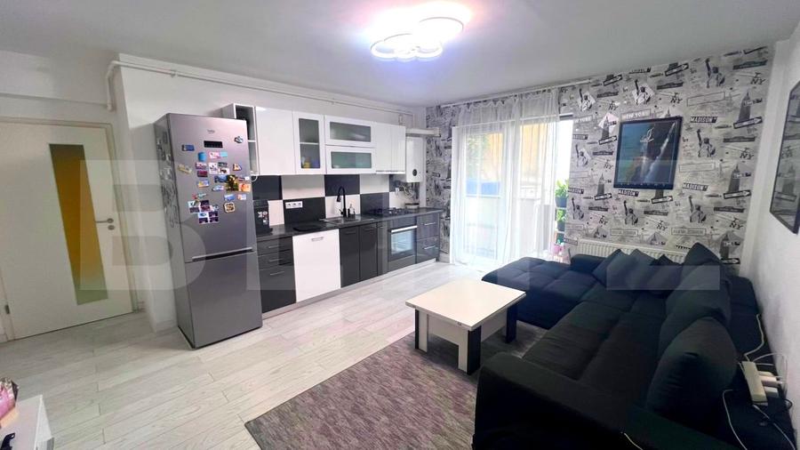 Apartament cu 3 camere decomandat, mobilat în Turnișor