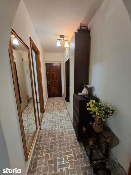 Apartament cu 2 camere decomandat în Ultracentral