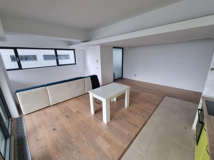 Apartament cu 2 camere decomandat în Faleza Nord