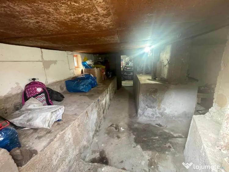 Casă cu 3 camere cu Teren 350 Mp în Ferneziu